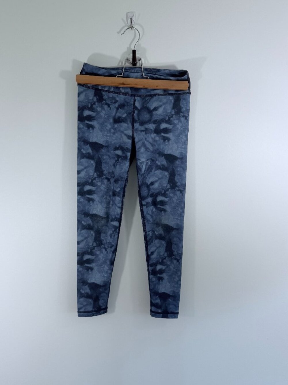Eddie Bauer Kids Leggings Size S 7/8 Blue Tie Dye Wash Athletic Yoga Pants